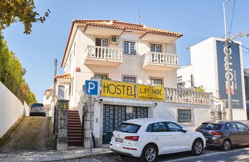 Cascais Hostel | Eco Ljmonade Hostel