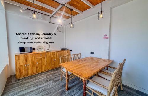 Mathiveri House | Eco Palm Mathiveri - Guest House with Complimentary Shared Kitchen & Laundry