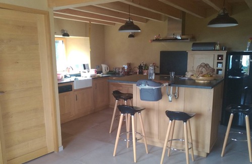 Peaugres House | Ecological house on the heights near the paths