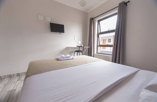 Primrose Hotel | Ecomotel Germiston