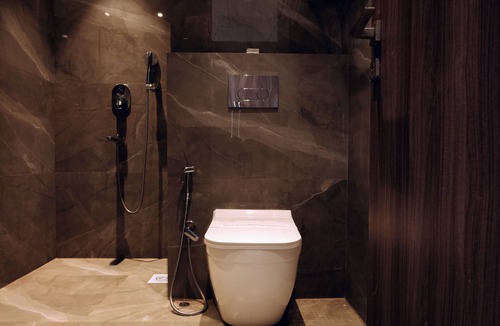 Rampur Hat Hotel | Econest Hotel