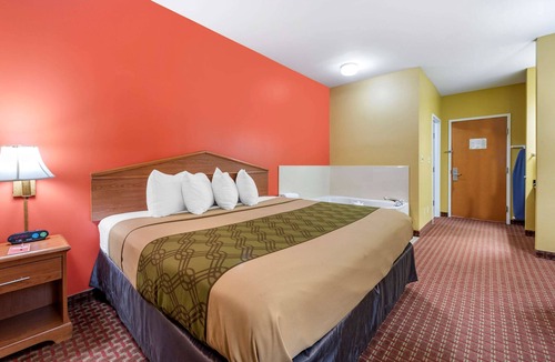 Buechel Hotel | Econo Lodge Airport