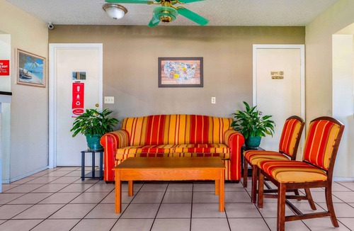 Crystal River Hotel | Econo Lodge Crystal River