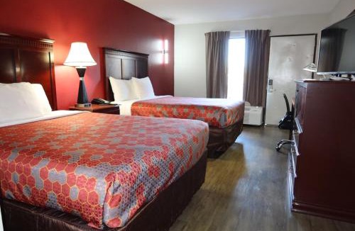 Evergreen Hotel | Econo Lodge Inn & Suites Evergreen