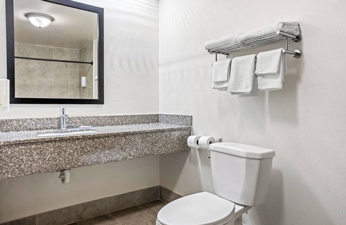 Jesup Hotel | Econo Lodge Jesup