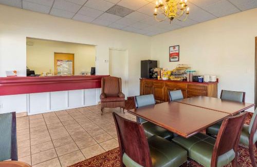 Middlesboro Hotel | Econo Lodge Middlesboro