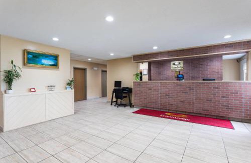 Painted Post Cabin | Econo Lodge Painted Post - Corning