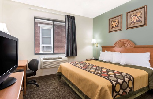Palmyra Hotel | Econo Lodge Palmyra - Hershey