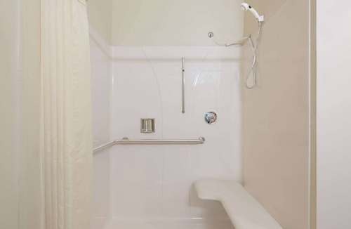 Palmyra Hotel | Econo Lodge Palmyra - Hershey
