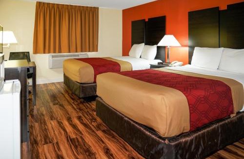 Rome Cabin | Econo Lodge Rome South
