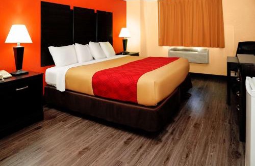 Rome Cabin | Econo Lodge Rome South