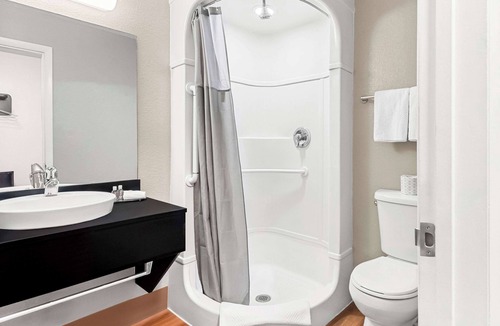 Idaho Falls Hotel | Econo Lodge