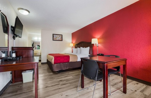 Williamsburg Hotel | Econo Lodge Williamsburg Historic Area