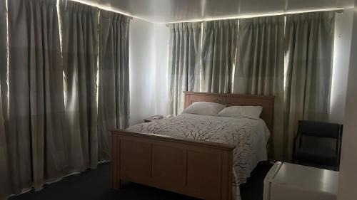 Temple Hotel | Economy Inn