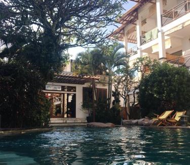 Batu Bolong Hotel | Ecosfera Hotel & Spa