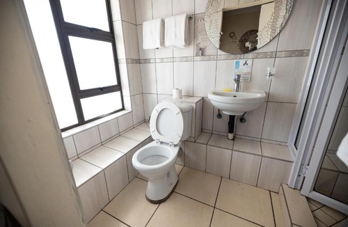 Greater Johannesburg Metropolitan Area Hotel | Ecotel Southgate