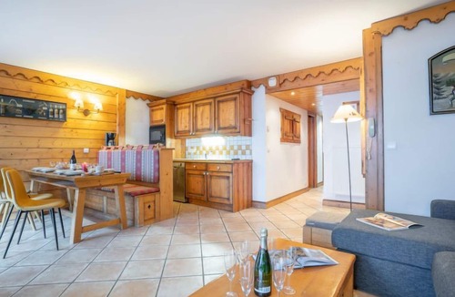 Val Claret Apartment | Ecrin des Neiges (Val Claret) by Interhome