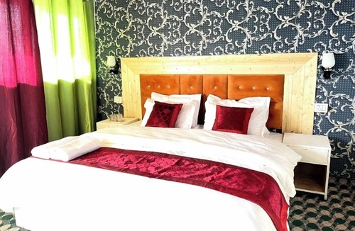 Man Hotel | Ecstasy Huts Pangong