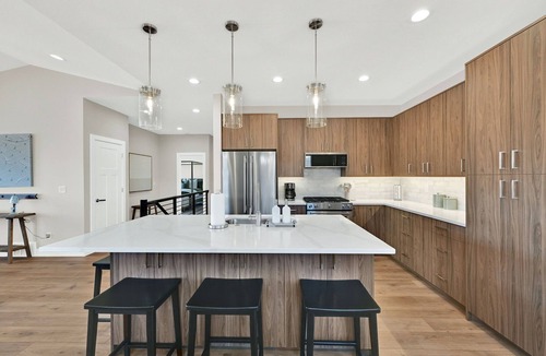 Wolf Creek House | Eden Retreat: Hot Tub & Ski-In/Ski-Out Views