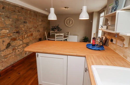 Morpeth Cottage | EDENDALE, pet friendly, with open fire in Longframlington