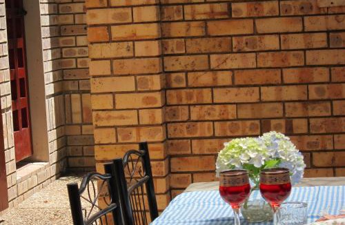 George Apartment | EdenNook
