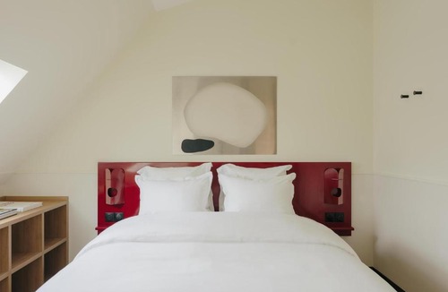 Quartier de la Folie-Mericourt Apartment | Edgar Suites - Jules Ferry