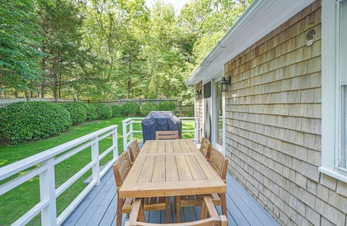 Edgartown Cottage | Edgartown Cottage By The Pond