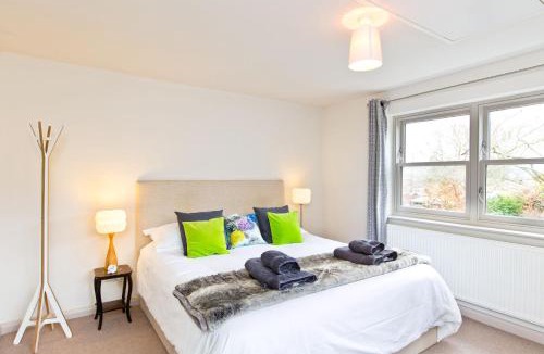 Calver House | Edge Cottage