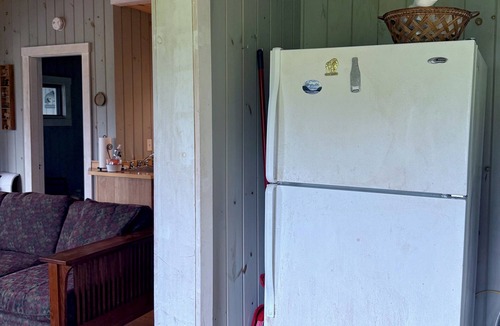 Westmore Cottage | Edgeview Cottage - Willoughby Lake View and Private Beach Access