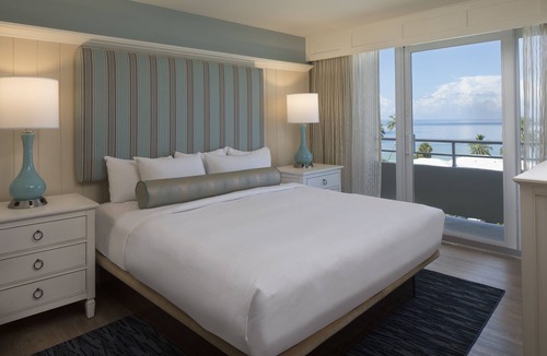 Moorings Hotel | Edgewater Beach Hotel