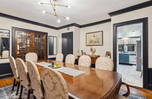 Edgewater House | Edgewater Estate - Sleeps 14 - Fun Game Room
