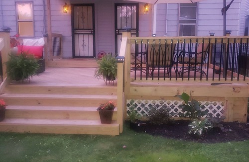 Detroit - Shoreway House | Edgewater house with AC in charming Cleveland's Historical District