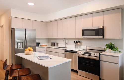 Midtown Apartment | Edgewater Luxury 2BR Suite w/Balcony | Pool + Gym | Sense 28 by AvantStay