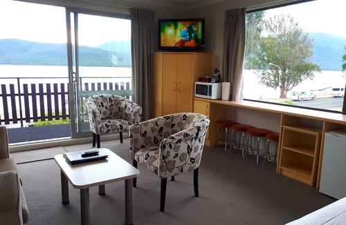Te Anau Hotel | Edgewater Motel Te Anau