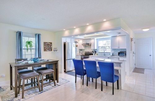 Edgewater House | Edgewater Vacation Home w/Game Room & Pool Access