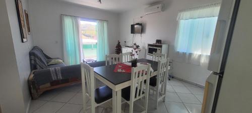Marcelino Ramos Apartment | Edifício Vitória 1 Apt 203