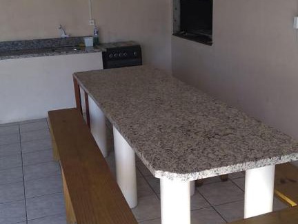 Laguna Apartment | Edificio Carlos José