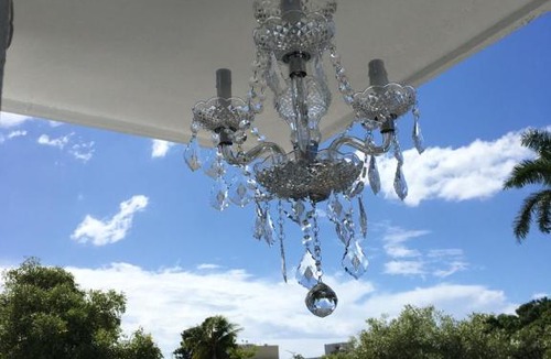 Quinto Apartment | Edificio Chandelier