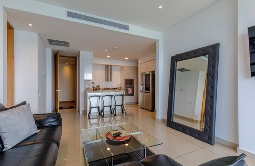 Manga Apartment | Edificio H2 Apartamento 1906 Plaza Bocagrande