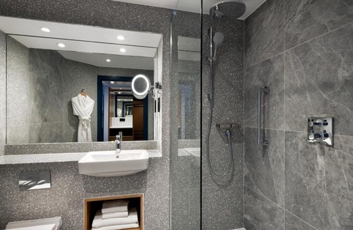 Old Town Hotel | Edinburgh Marriott Hotel Holyrood