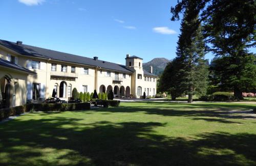 Hanmer Springs Hotel | Edit Hanmer Springs