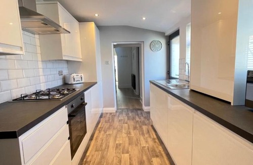 Tynemouth House | Edith Haven Tynemouth Fabulous Coastal Holiday Home with Free OnStreet Parking