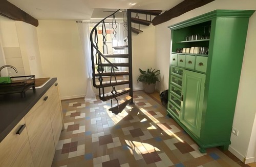 Cramant Apartment | Edith Piaf- Cramant