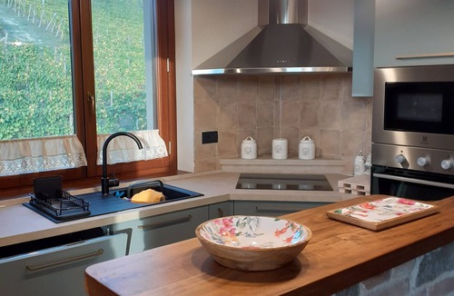 Coazzolo House | EdMo: Shelter among the vineyards - OSASCA Chamber