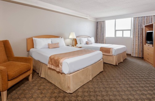 North Central Edmonton Hotel | Edmonton Inn and Conference Centre