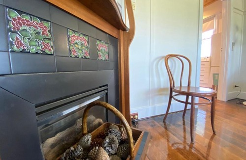Wonthaggi House | Edwardian Getaway