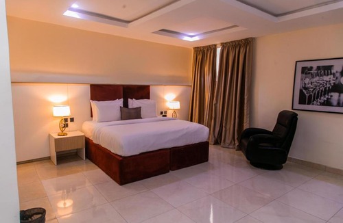 Owerri Hotel | EE29 Hotel and Suites