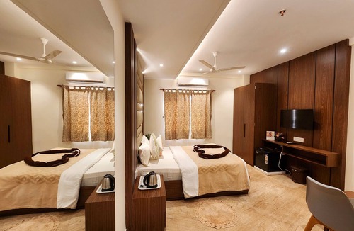 Arambag Hotel | EENNRA ARAMMBAGH