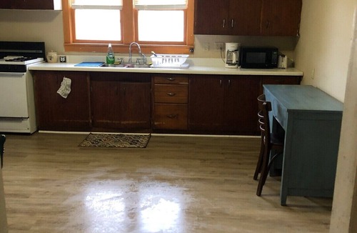Oblong House | Efficient 2 Story House - 3bed 2bath