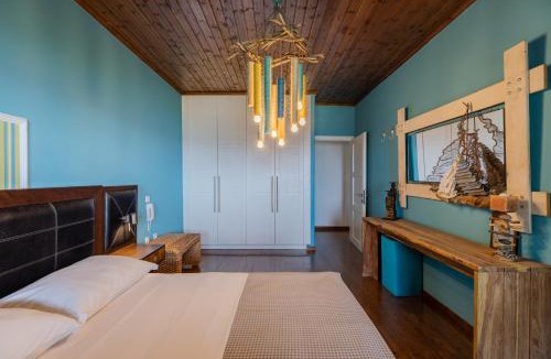 Nei Pori Villa | Efharis Beachfront Villa